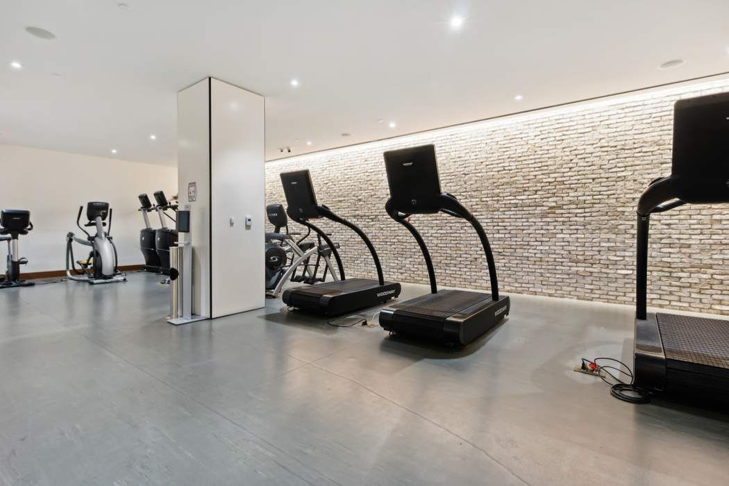 Fitness Equipment, Interior, Recessed Lighting