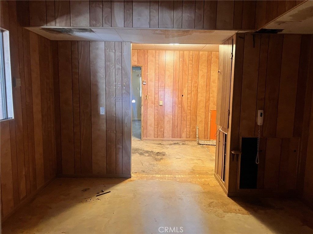 Interior, Wooden Walls