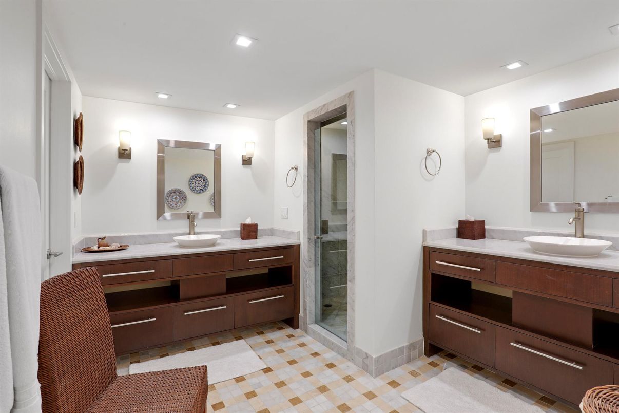 Bathroom, Dual Sink Vanities, Glass Shower, Interior, Recessed Lighting