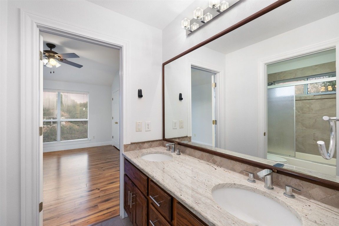 Bathroom, Dual Sink Vanities, Interior, Wood Texture Flooring