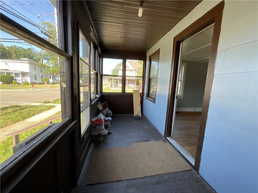 Interior, Sun Room, Wooden Ceilings