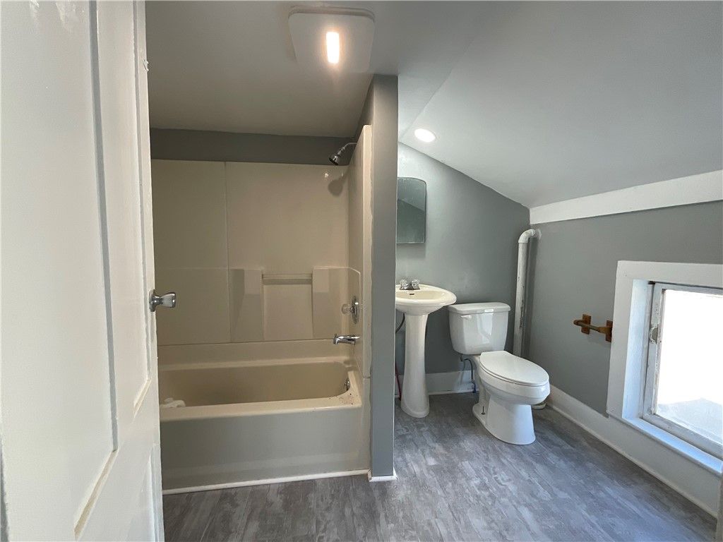 Bathroom, Interior, Recessed Lighting, Wood Texture Flooring