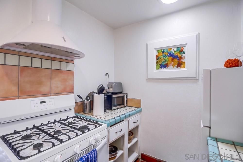 Interior, Kitchen, Tile Countertops