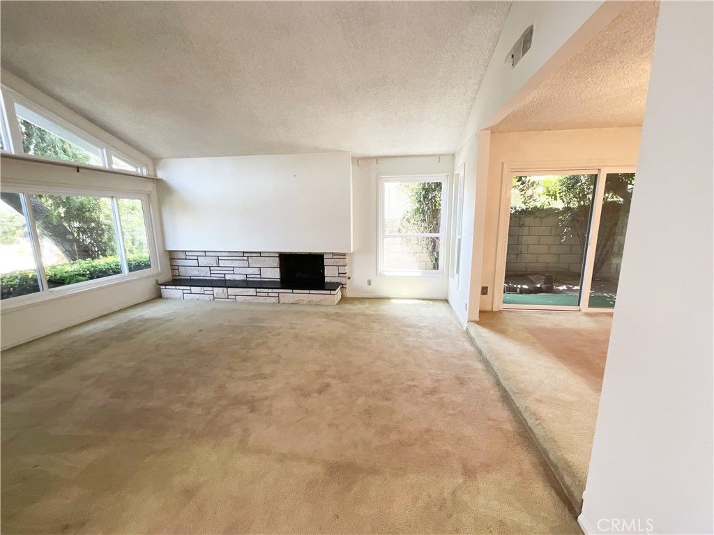 Empty room, Fireplace, Interior