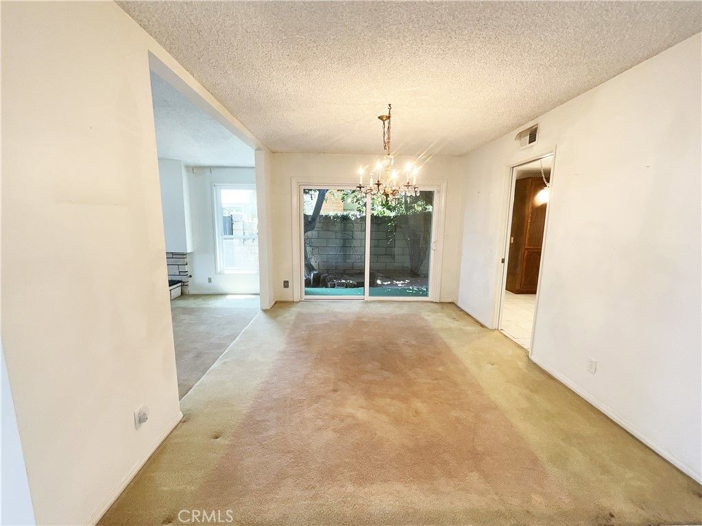 Chandelier, Empty room, Interior