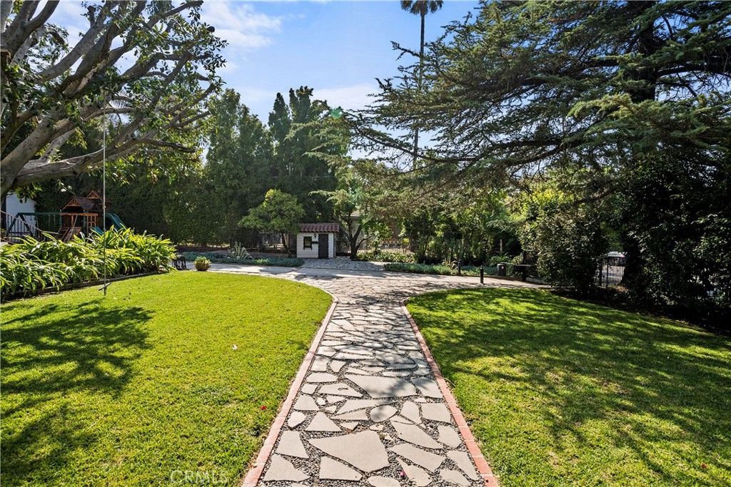 Backyard, Exterior, Playground
