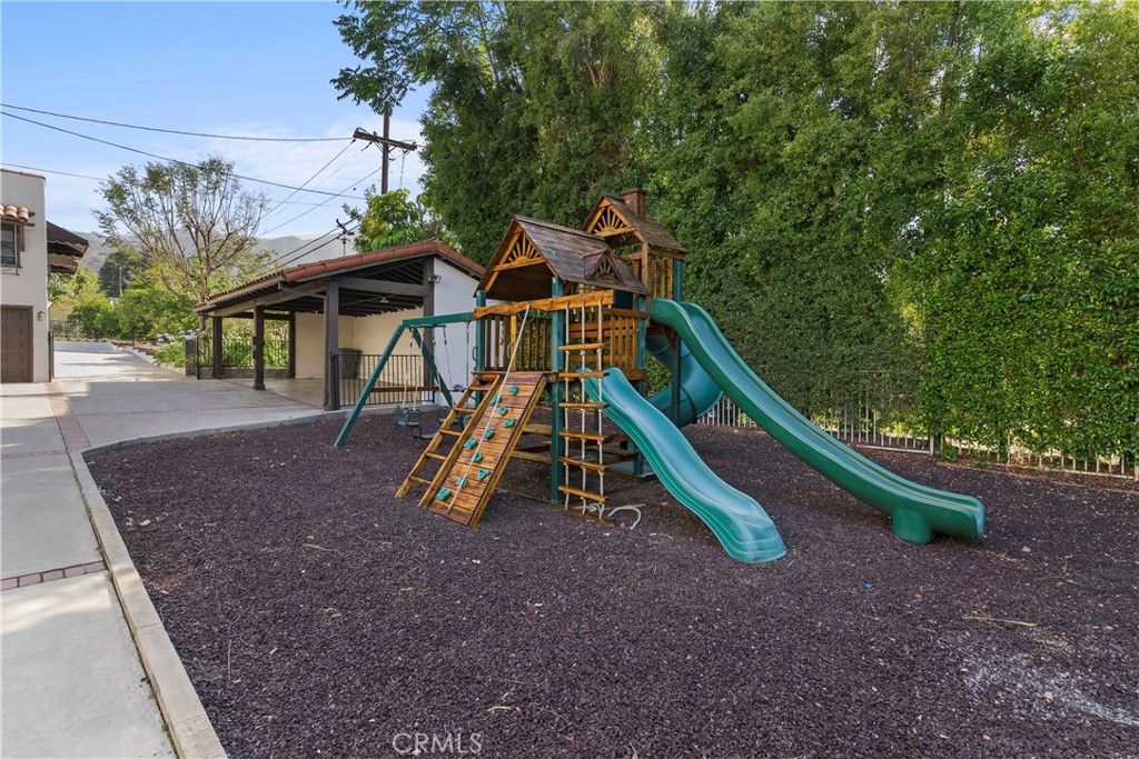 Backyard, Exterior, Playground