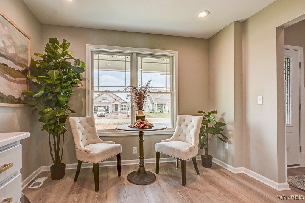 Interior, Recessed Lighting, Wood Texture Flooring