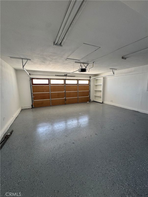 Garage, Interior