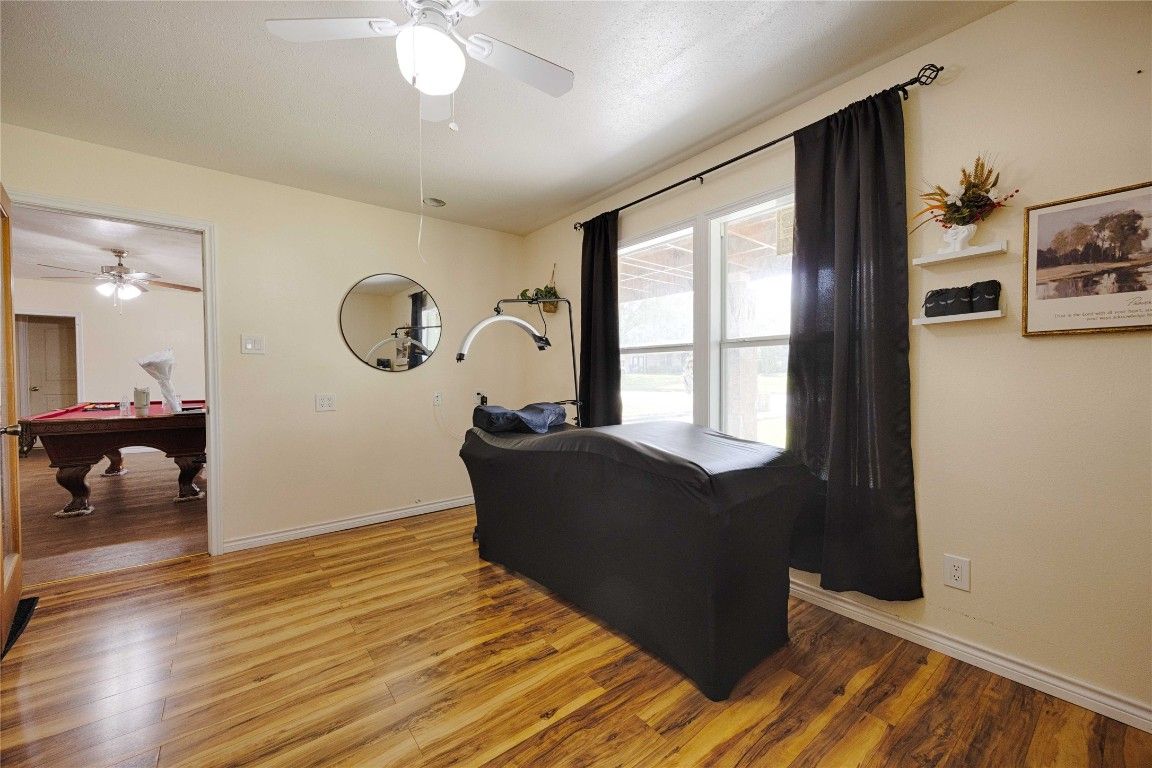 Billiard Table, Game Room, Interior, Wood Texture Flooring