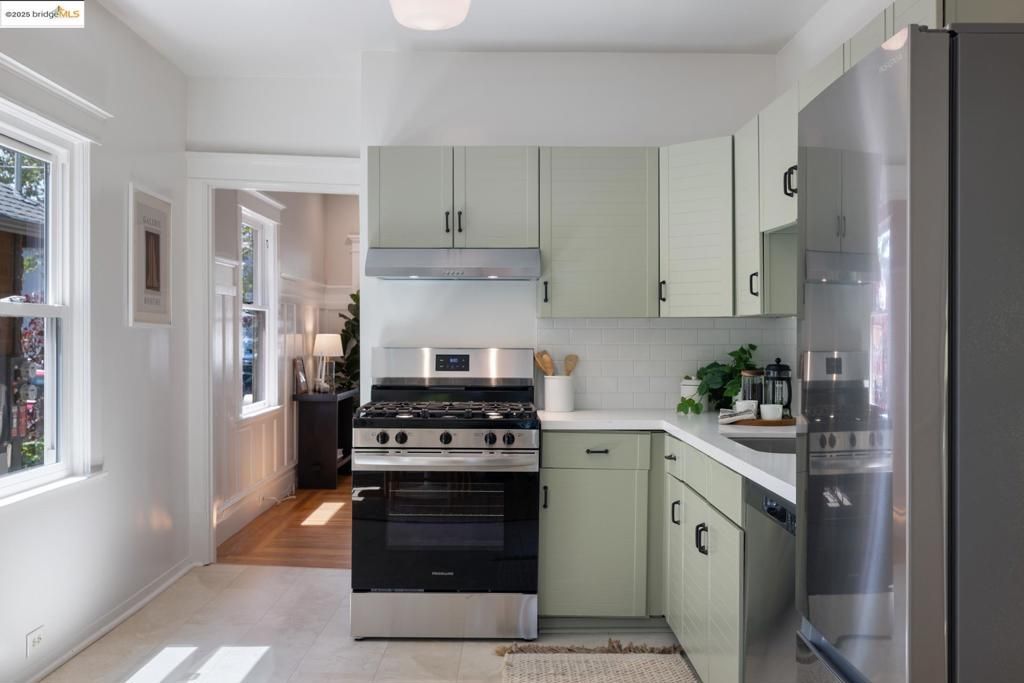 Interior, Kitchen, Stainless Steel Appliances, Wood Texture Flooring