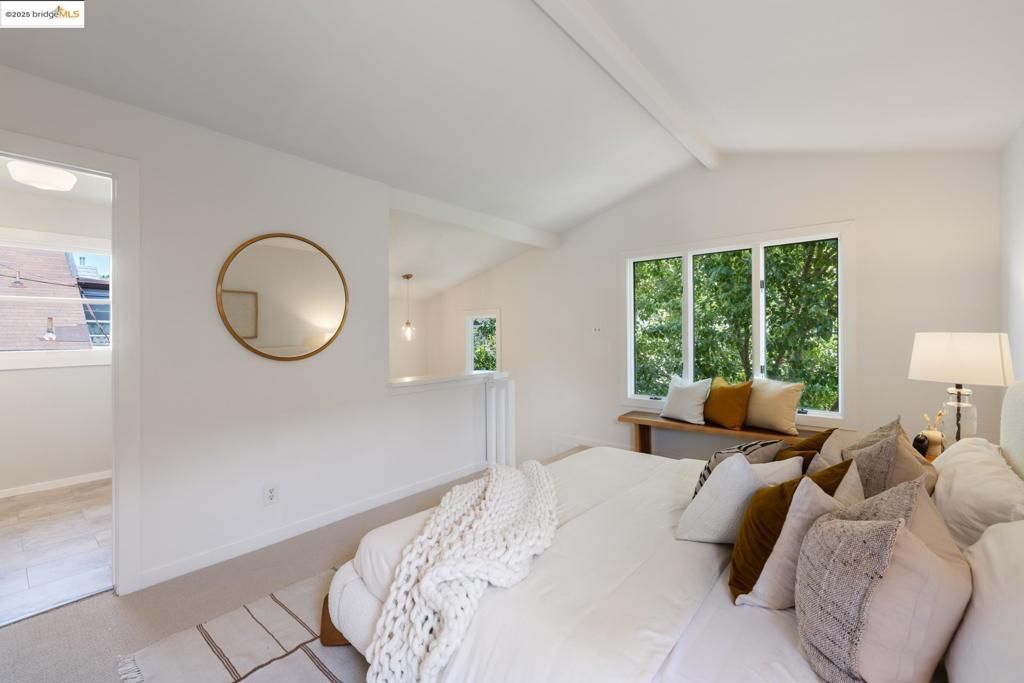 Bedroom, Interior, Pendant Lights