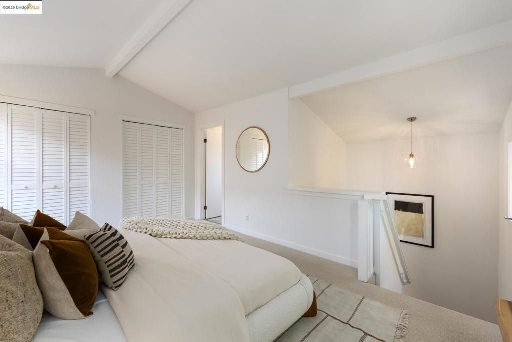 Bedroom, Interior, Pendant Lights