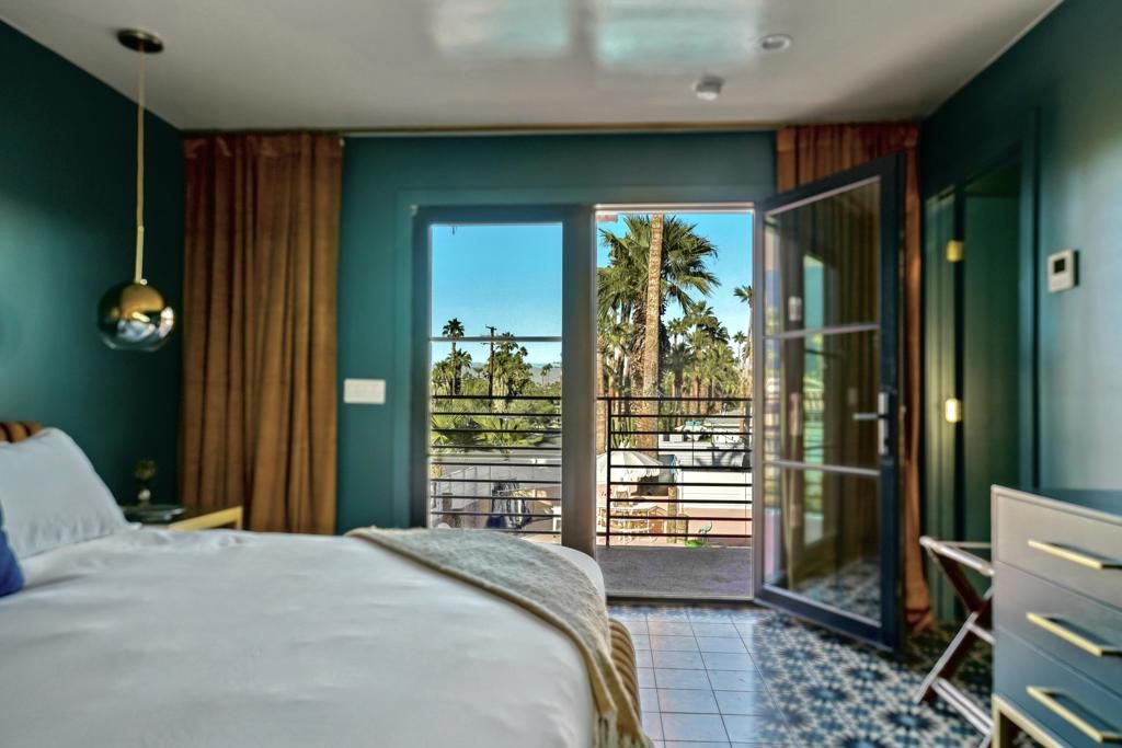 Bedroom, Interior, Pendant Lights, Water