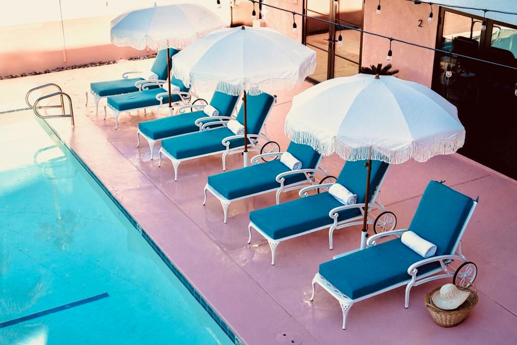 Exterior, Pool