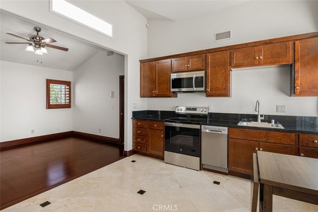 Interior, Kitchen, Stainless Steel Appliances, Wood Texture Flooring
