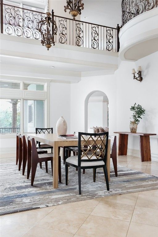 Dining room, Interior