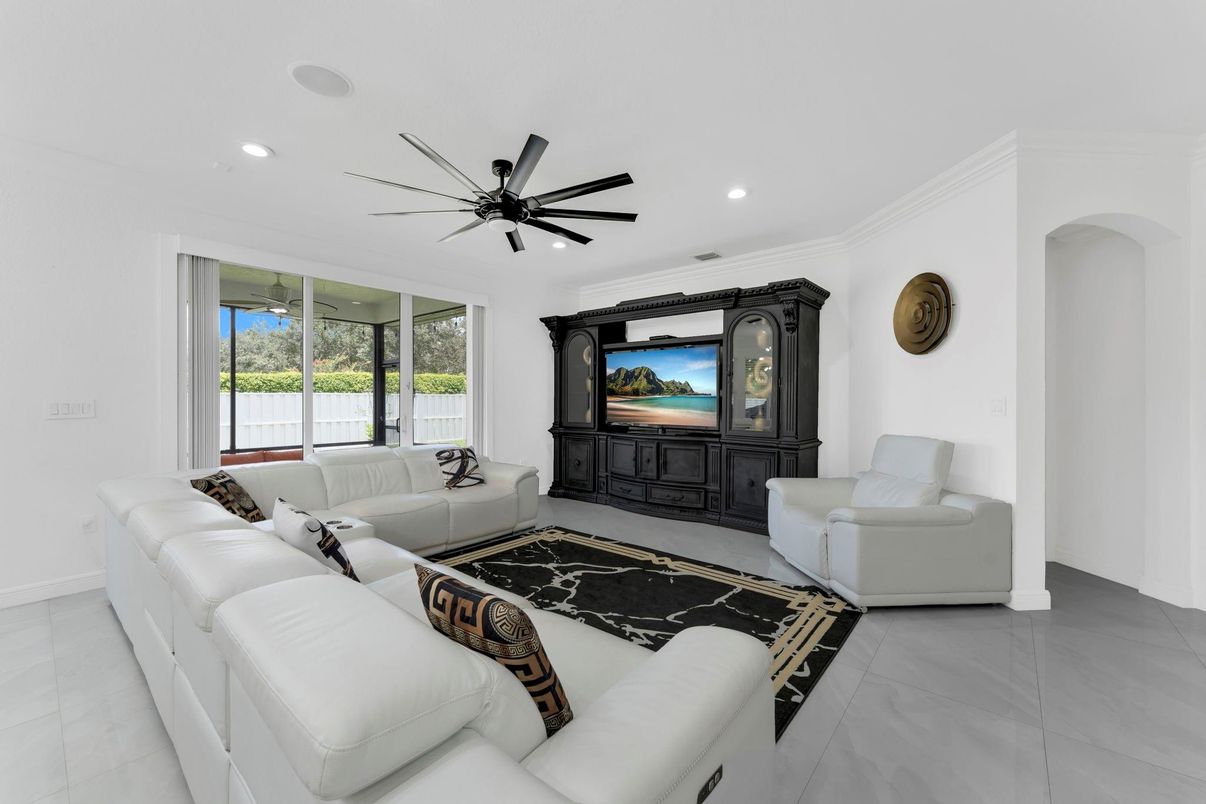 Interior, Living room, Recessed Lighting