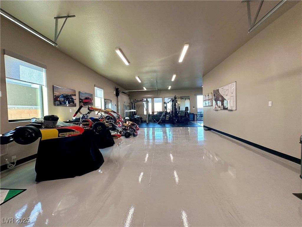 Fitness Equipment, Garage, Interior, Recessed Lighting