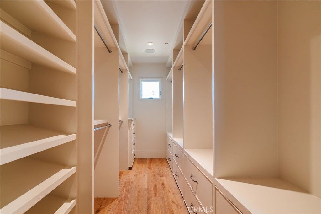 Interior, Recessed Lighting, Walk-in Closets, Wood Texture Flooring