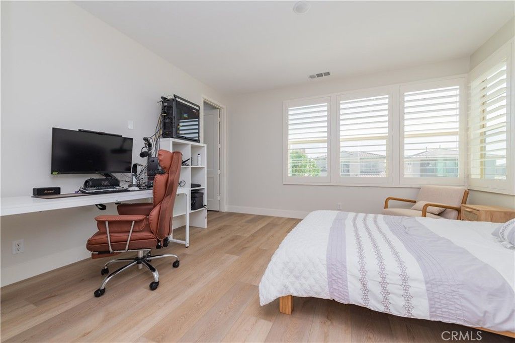Bedroom, Home Office, Interior, Wood Texture Flooring