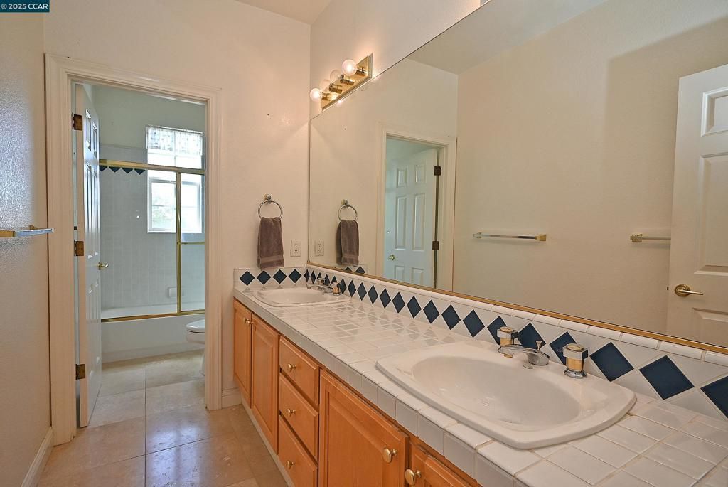 Bathroom, Dual Sink Vanities, Interior, Tile Countertops
