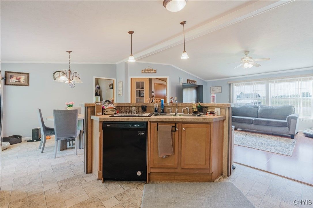 Dining room, Interior, Kitchen, Pendant Lights