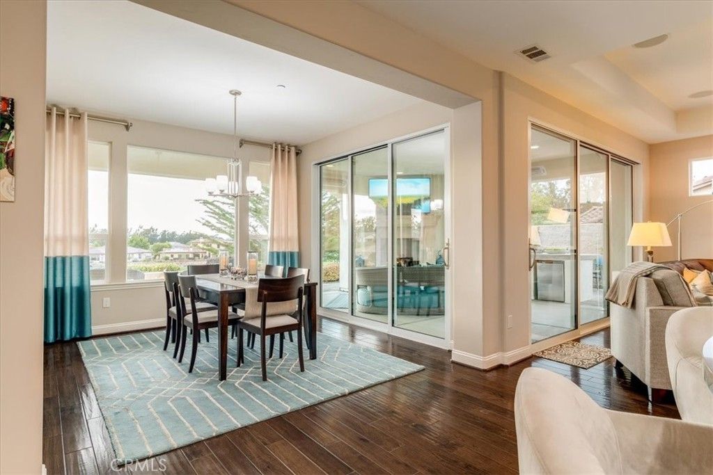 Dining room, Interior, Wood Texture Flooring