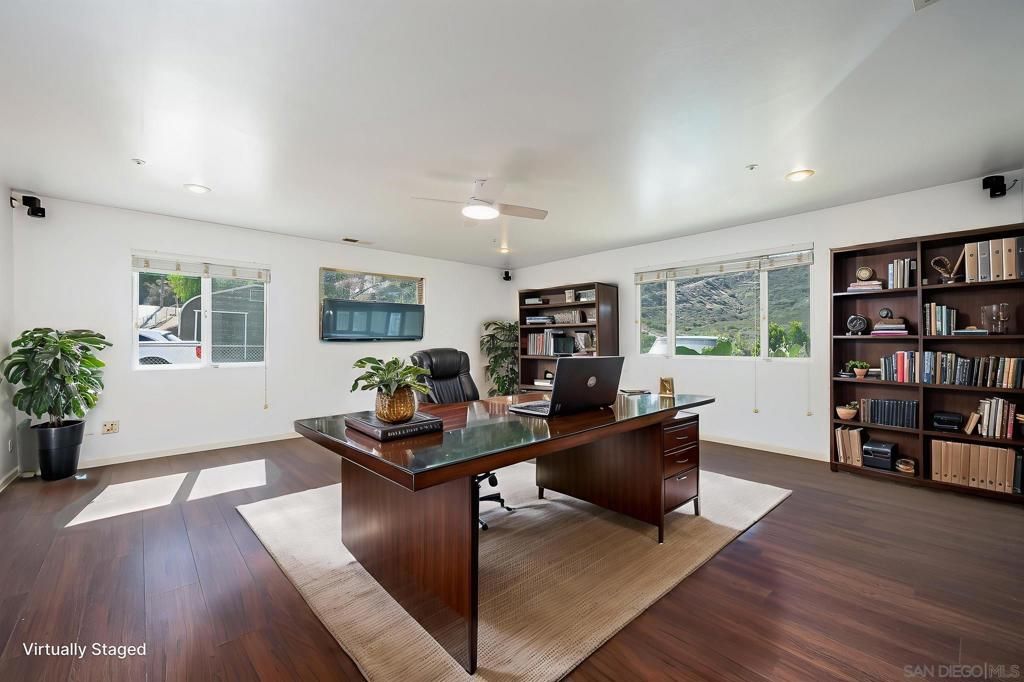 Home Office, Interior, Recessed Lighting, Wood Texture Flooring