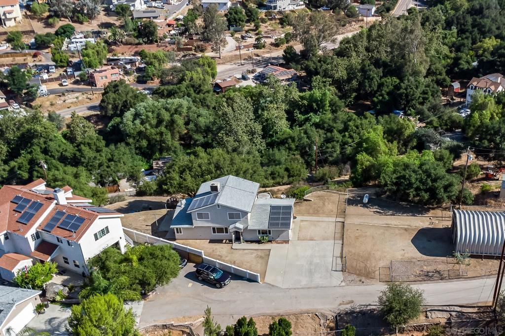 Exterior, Drone