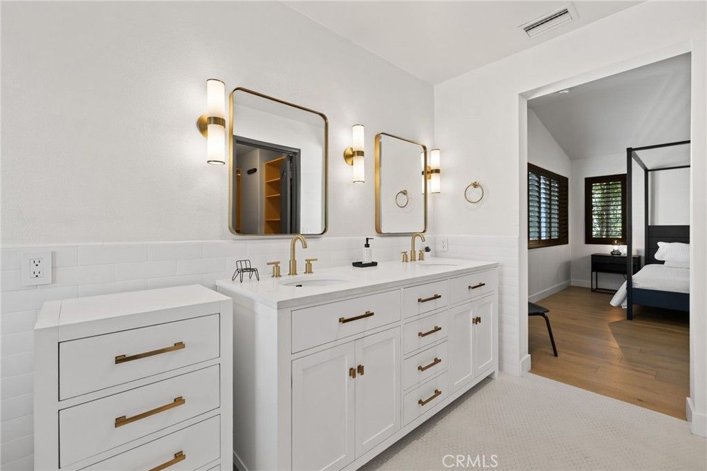 Bathroom, Bedroom, Dual Sink Vanities, Interior, Wood Texture Flooring