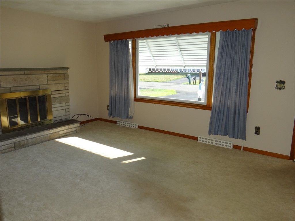 Empty room, Fireplace, Interior