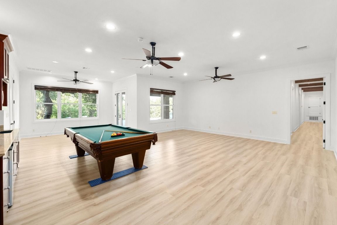 Billiard Table, Game Room, Interior, Recessed Lighting, Wood Texture Flooring