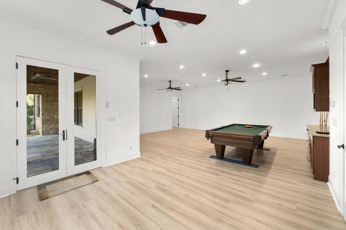 Billiard Table, Game Room, Interior, Recessed Lighting, Wood Texture Flooring