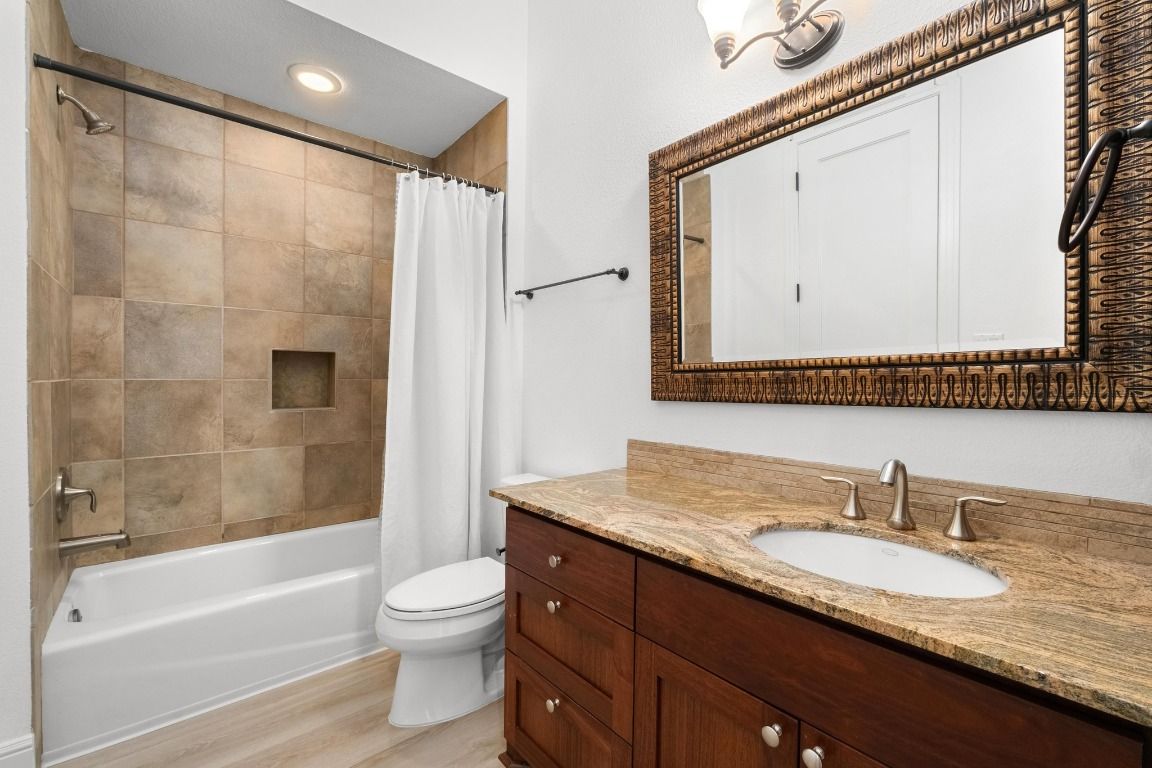Bathroom, Interior, Recessed Lighting, Wood Texture Flooring