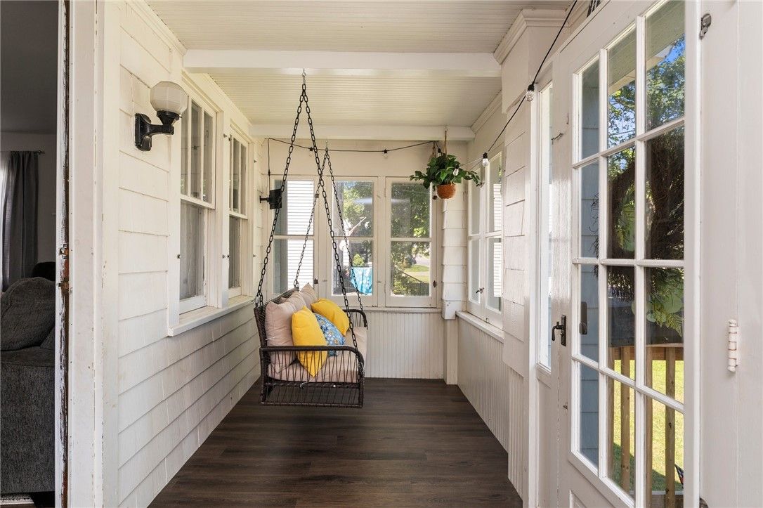 Interior, Sun Room, Wood Texture Flooring