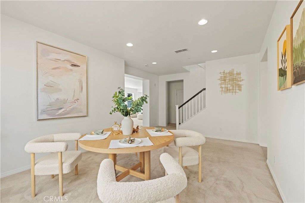 Dining room, Interior, Recessed Lighting