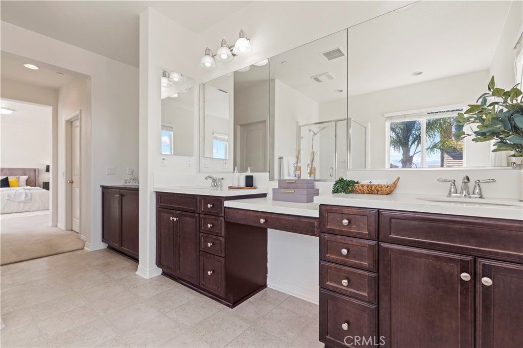 Bathroom, Bedroom, Dual Sink Vanities, Interior, Recessed Lighting