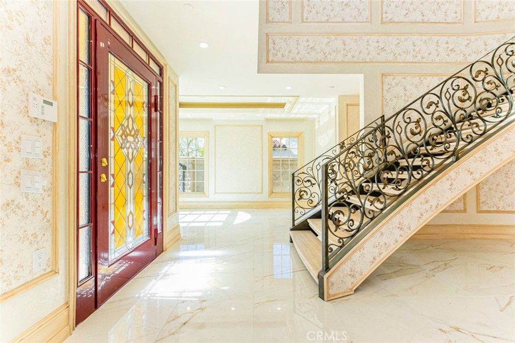 Interior, Marble, Recessed Lighting
