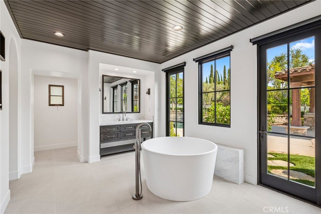 Bathroom, Dual Sink Vanities, Free Standing Baths, Interior, Recessed Lighting, Wooden Ceilings