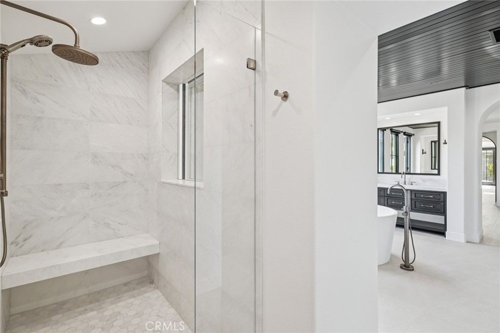 Bathroom, Interior, Marble Walls, Recessed Lighting