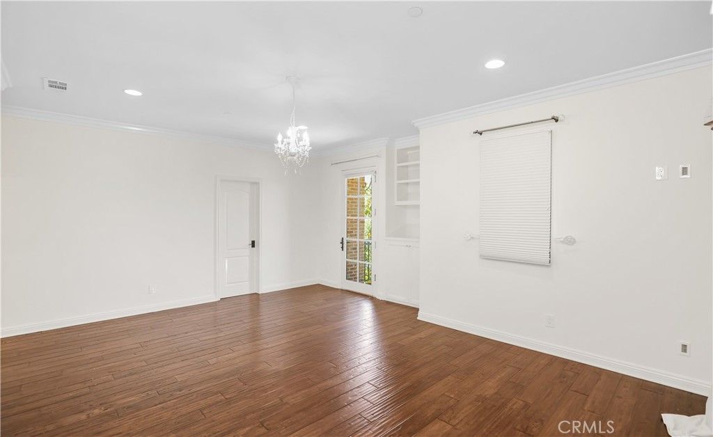 Chandelier, Empty room, Interior, Recessed Lighting, Wood Texture Flooring