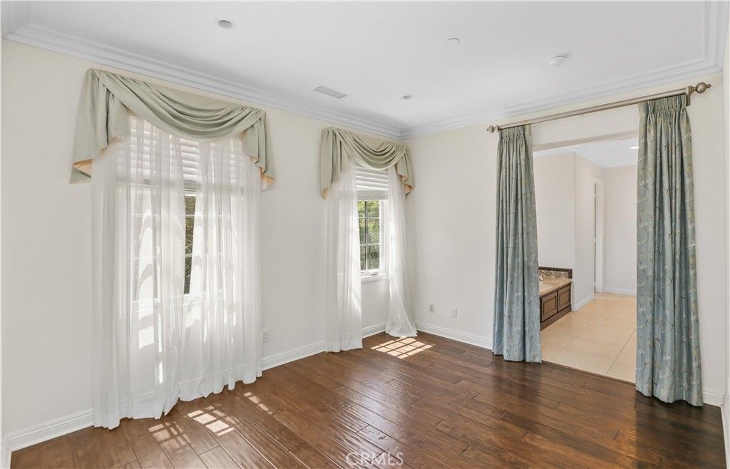 Bathroom, Empty room, Interior, Recessed Lighting, Wood Texture Flooring