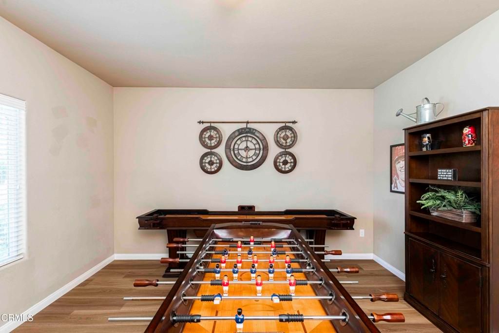 Game Room, Interior, Wood Texture Flooring