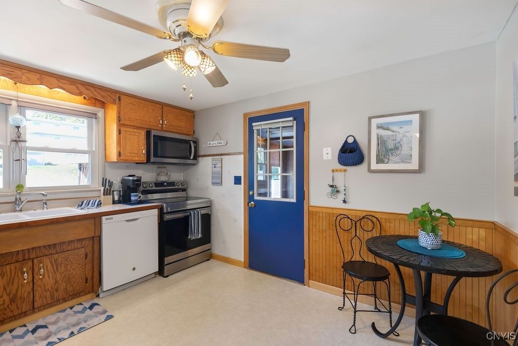 Interior, Kitchen