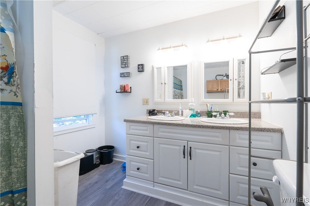 Bathroom, Interior, Wood Texture Flooring
