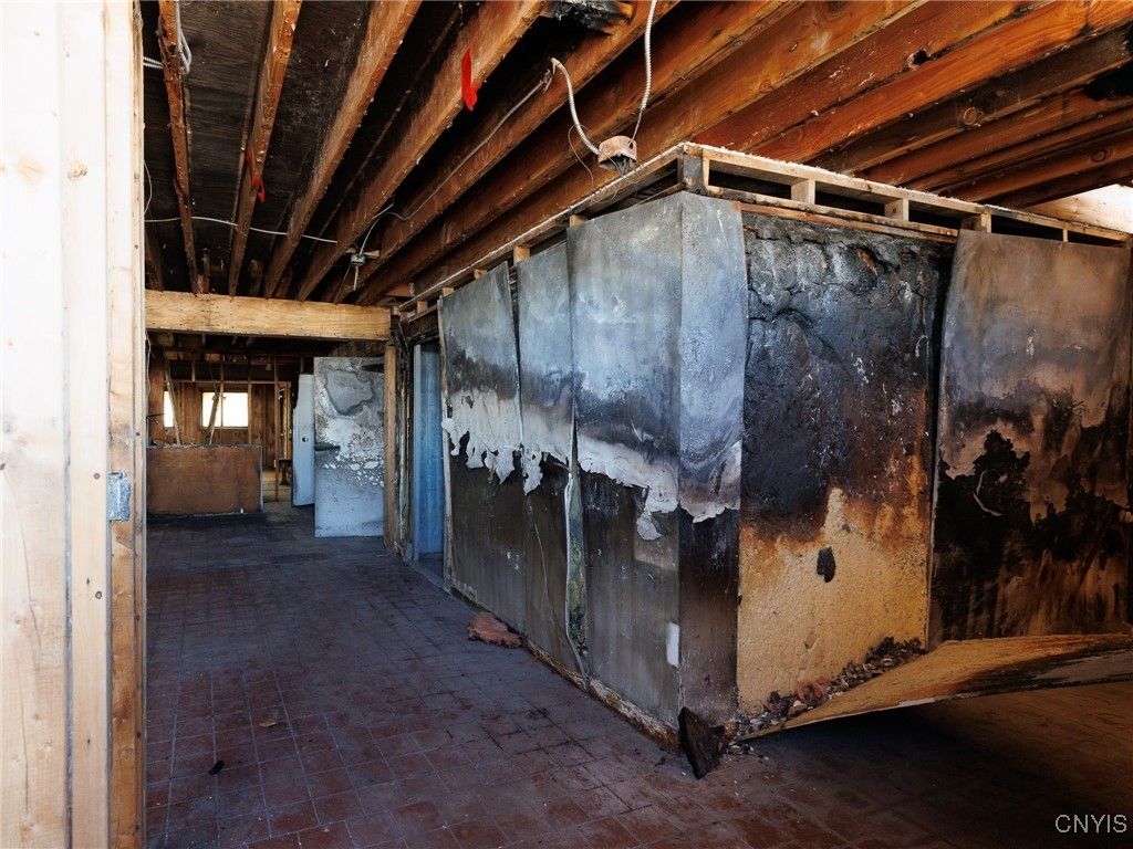 Interior, Wooden Beams