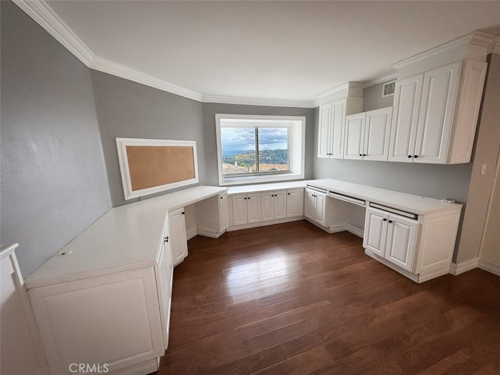 Interior, Kitchen, Water, Wood Texture Flooring