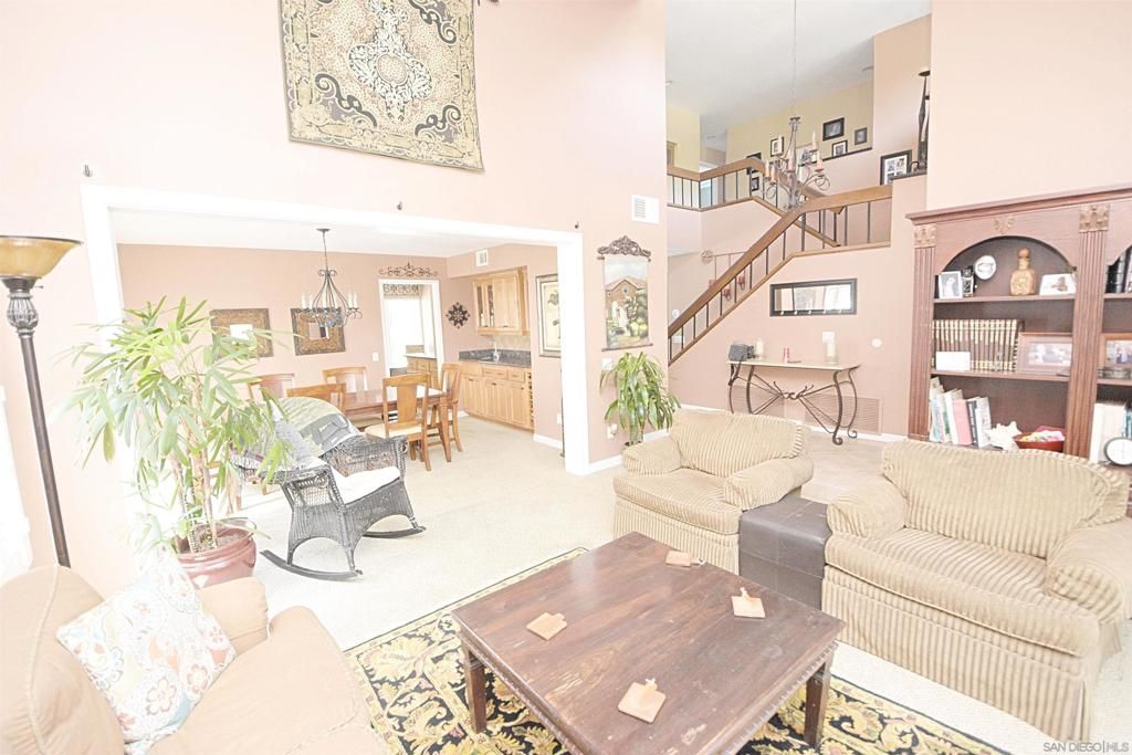 Dining room, Interior, Living room, Pendant Lights