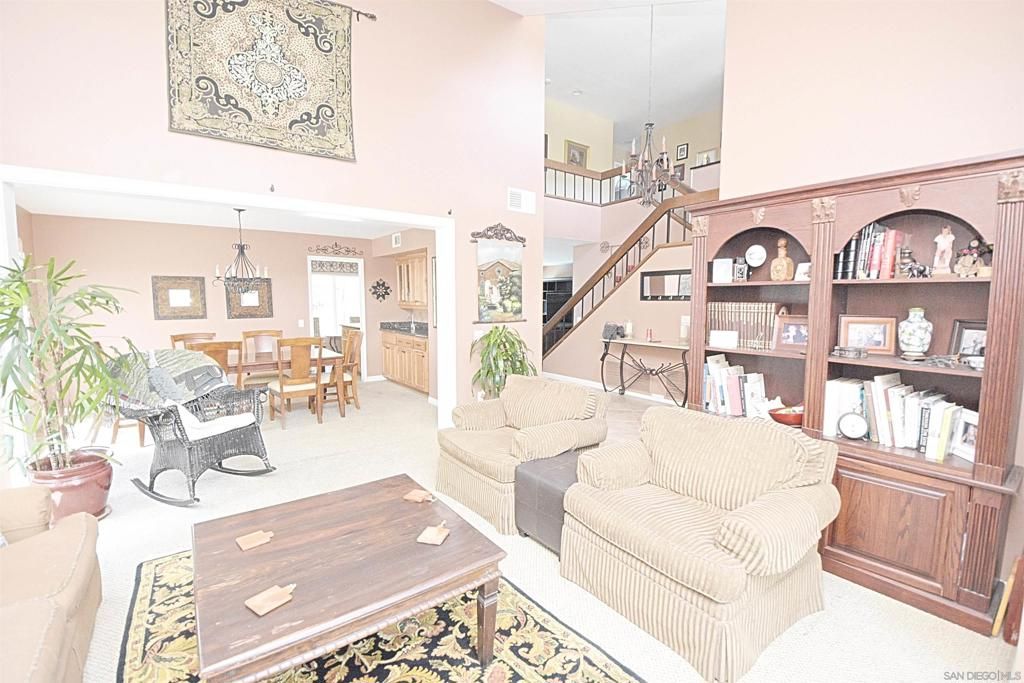 Dining room, Interior, Living room, Pendant Lights